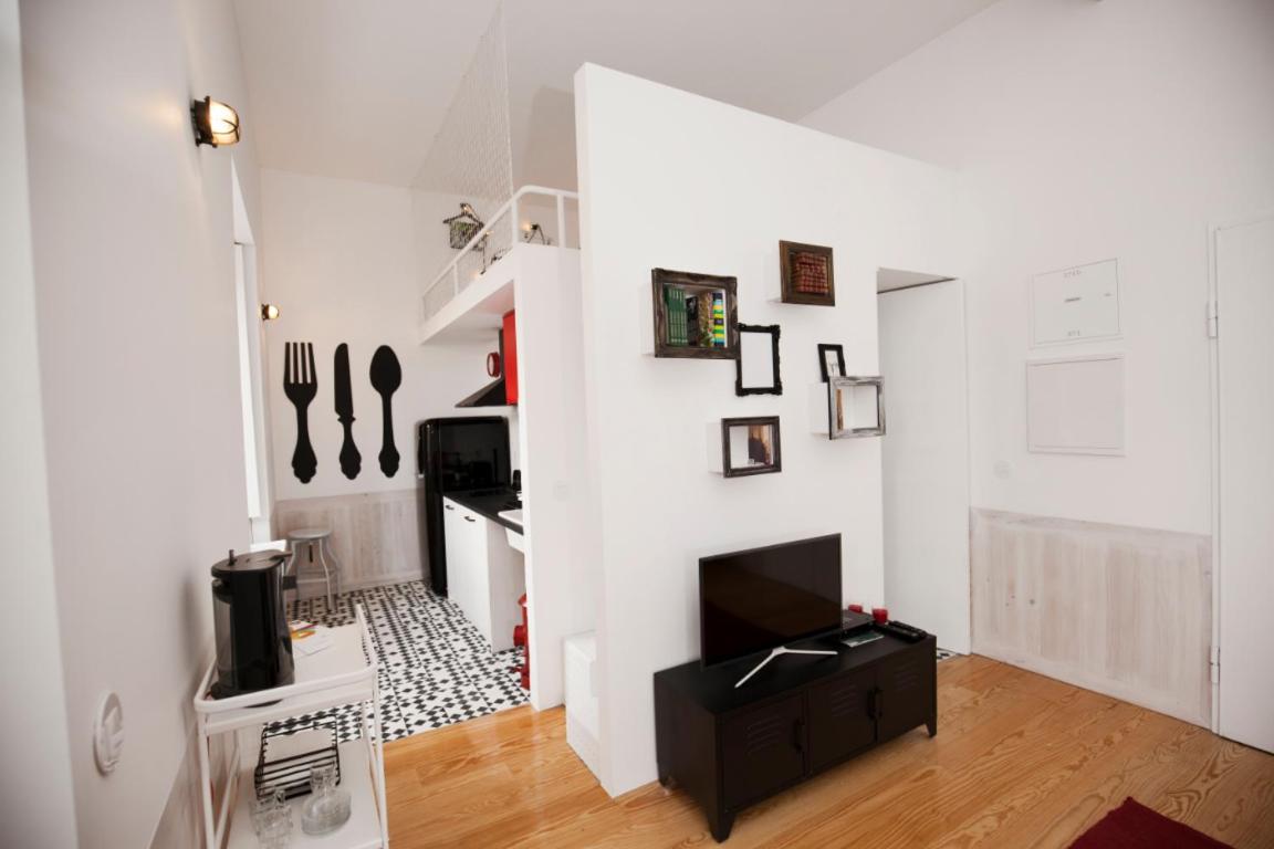 B&B Oporto - GET Lights and books in a flat - Bed and Breakfast Oporto