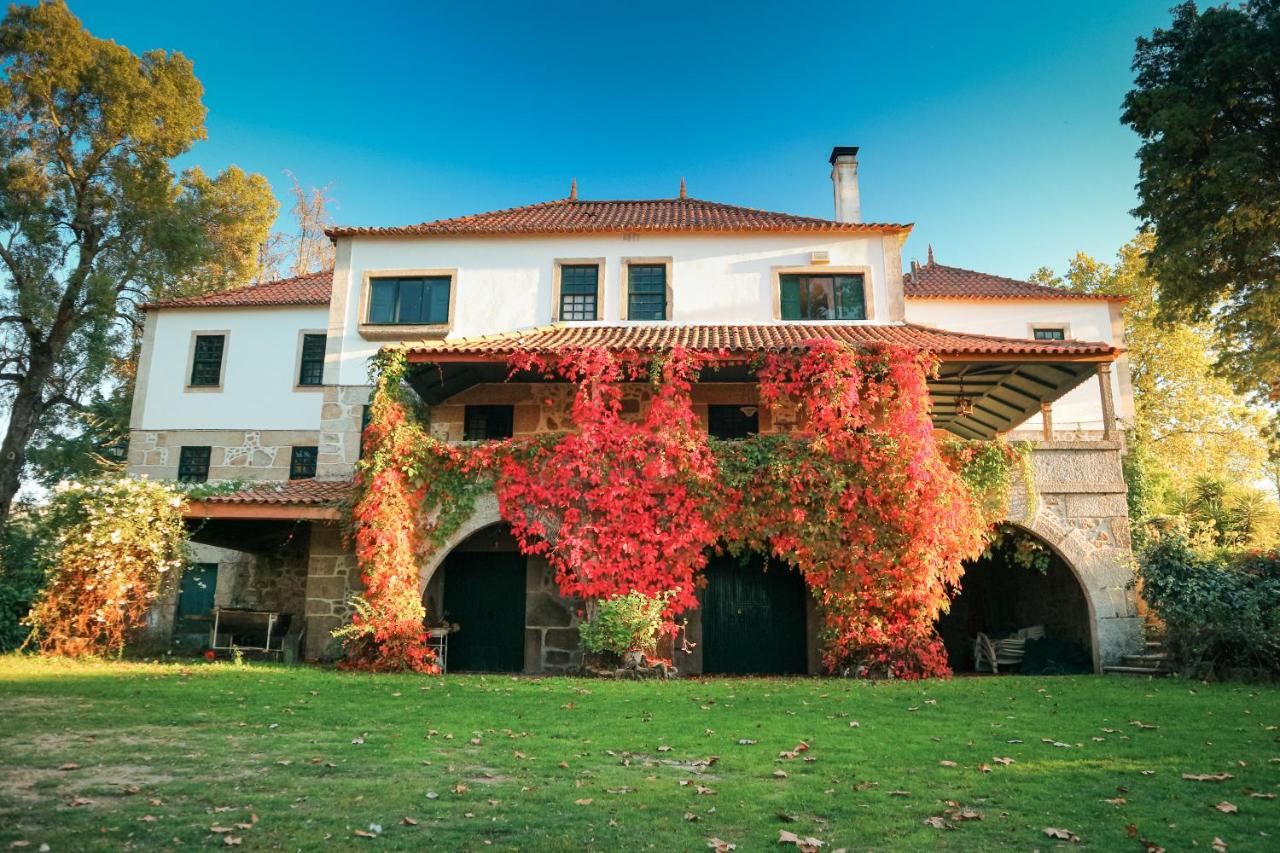 Lugar da Pedra Alta - B&B - Private Historical Villa - B&B Melo