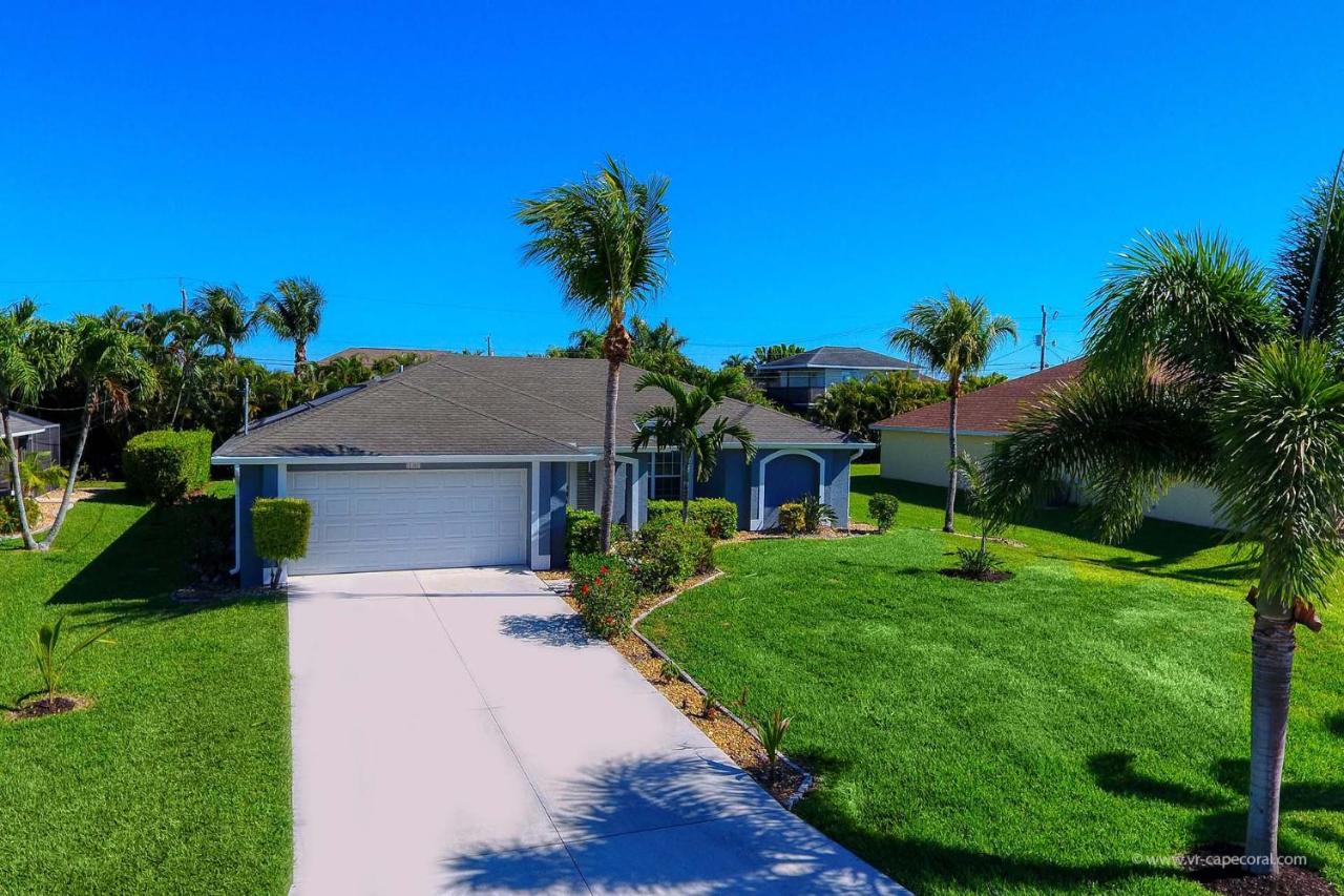 B&B Cape Coral - Villa Summer Breeze - 3 bedroom villa with lots of privacy - Bed and Breakfast Cape Coral