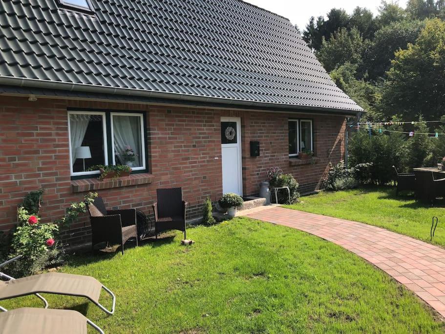 Gästehaus Bönebüttel-nahe Neumünster Netflix - B&B Bönebüttel