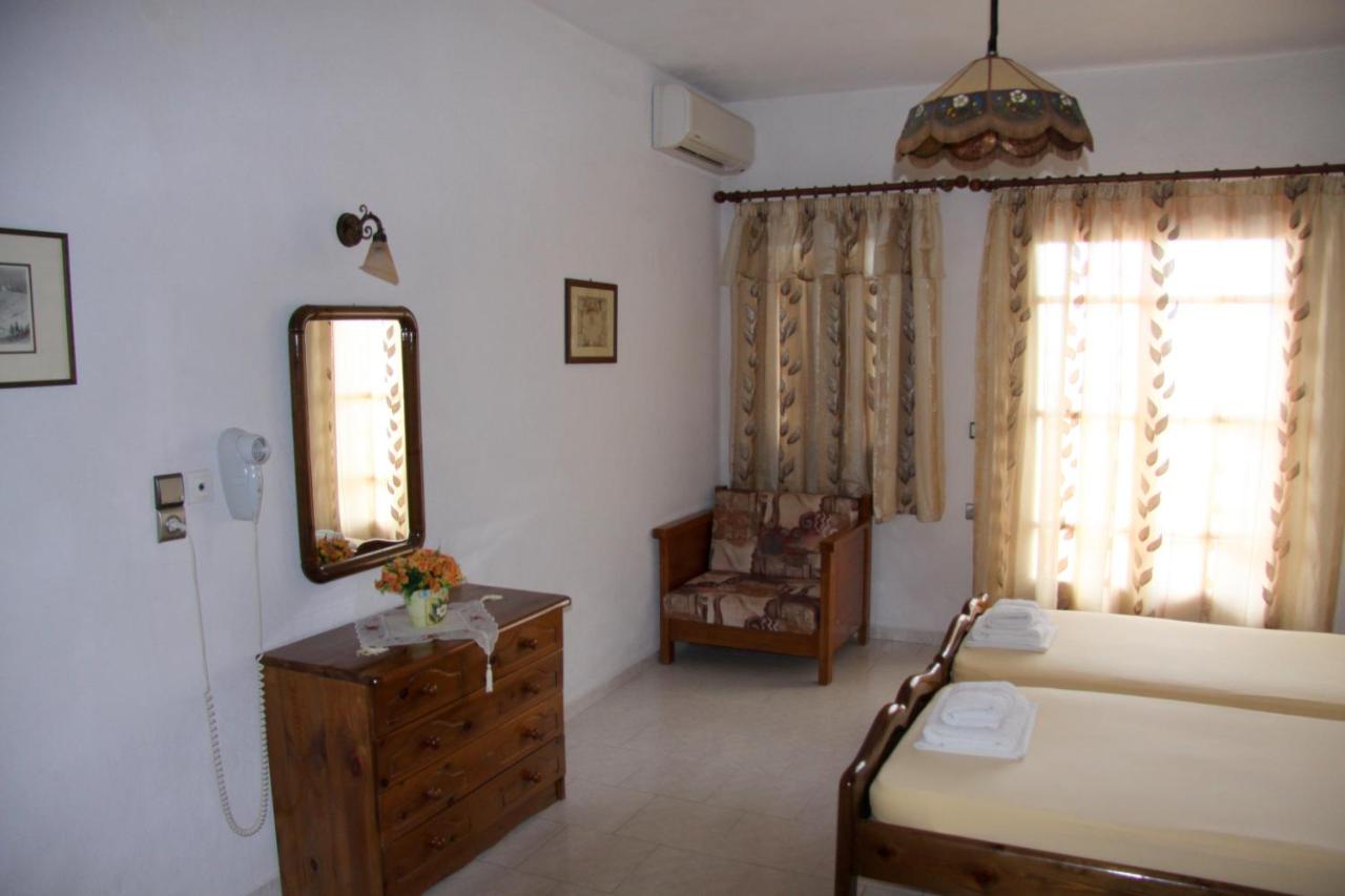 Estudio con balcón