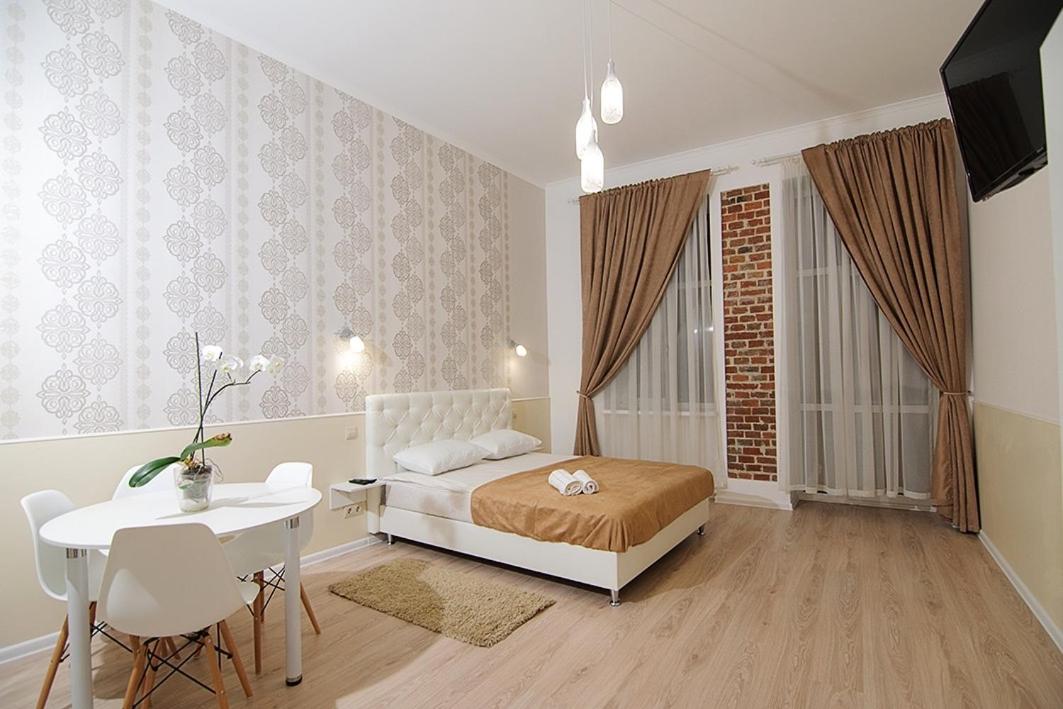Luxury Apartment near Rynok Square - Ferienwohnung Lwiw