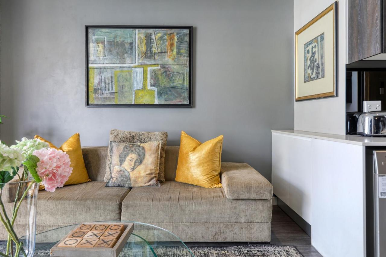 Backup-Powered Classic Luxury Apartment - Ferienwohnung Kapstadt