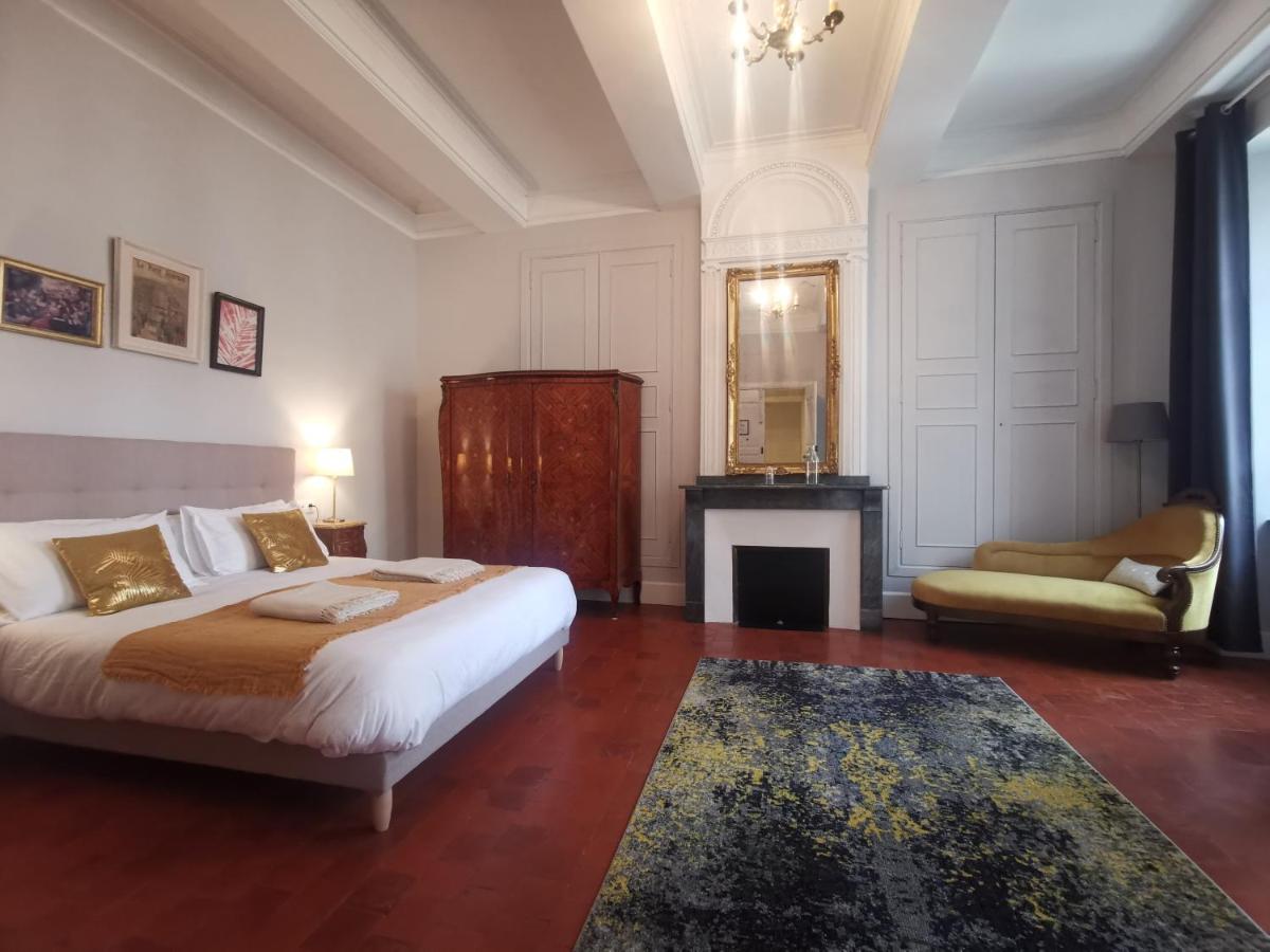 Deluxe Zimmer mit Kingsize-Bett