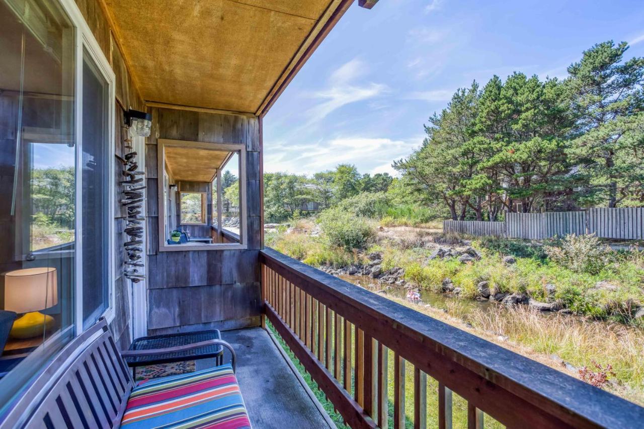 Creekside Condo 136 - Meredith Lodging - Ferienwohnung Neskowin