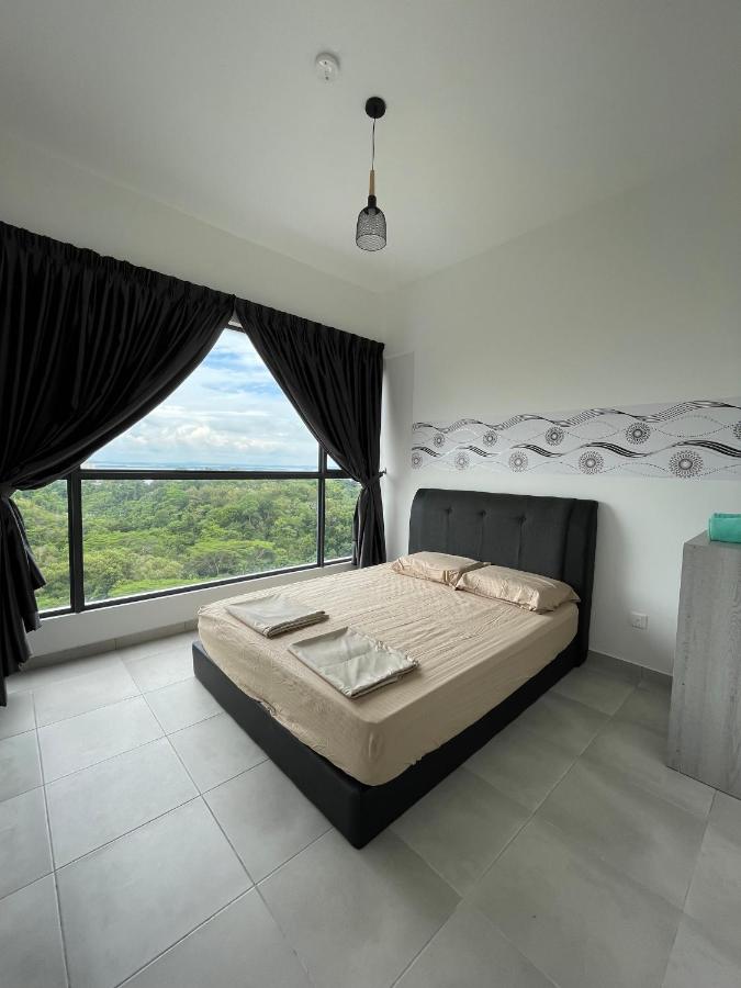 B&B Sandakan - Sandakan Homestay Sea-Forest View Apartment 2R2B 海森雙景公寓 - Bed and Breakfast Sandakan