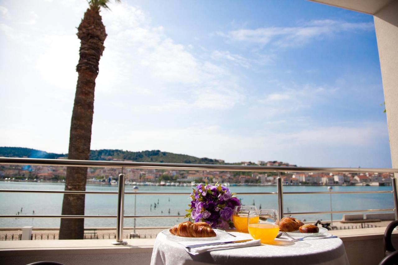 Apartments Svjetlana - B&B Trogir