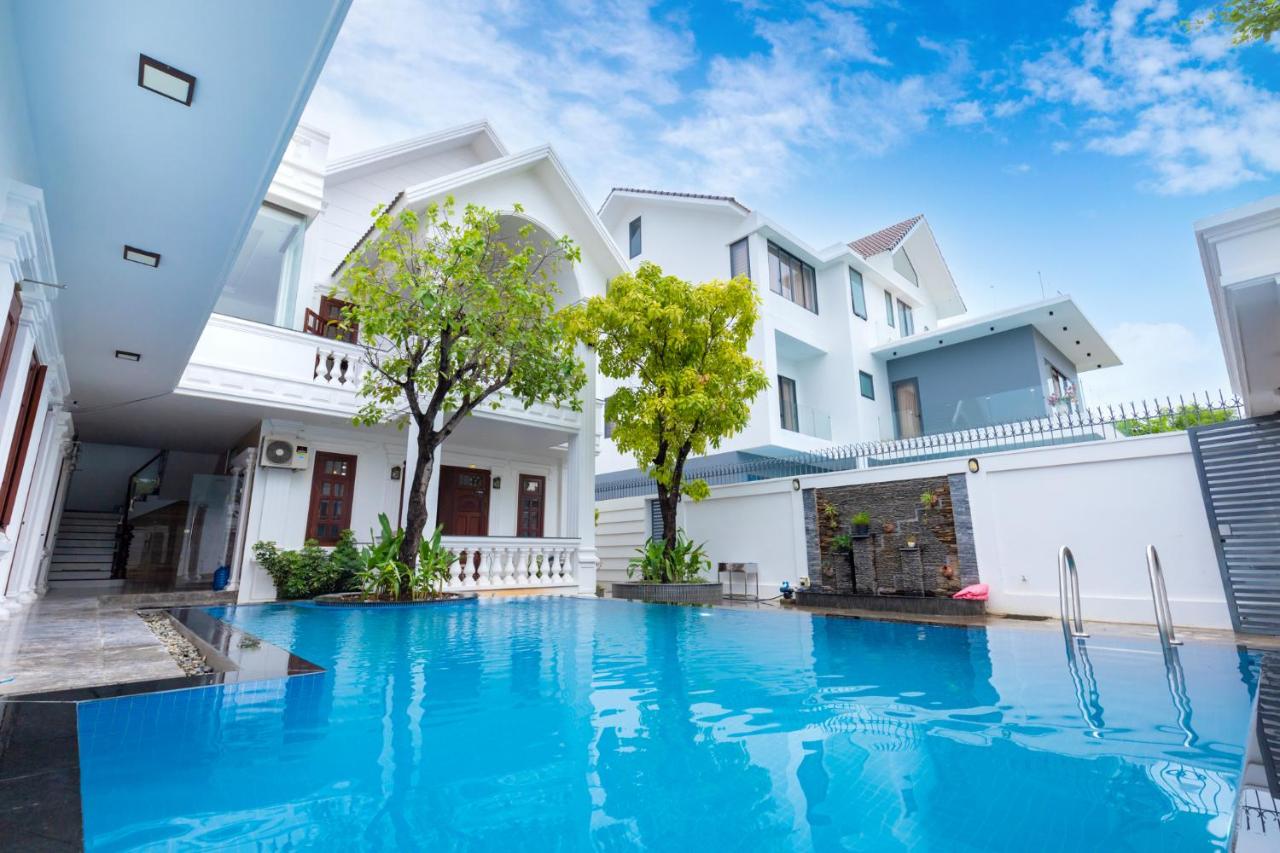 B&B Vung Tau - Palm Villa 37 Luxury 6 phòng ngủ 8 wc Vũng Tàu - Bed and Breakfast Vung Tau