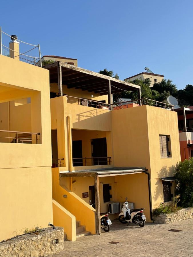 Plum Tree apartment with panoramic views - B&B