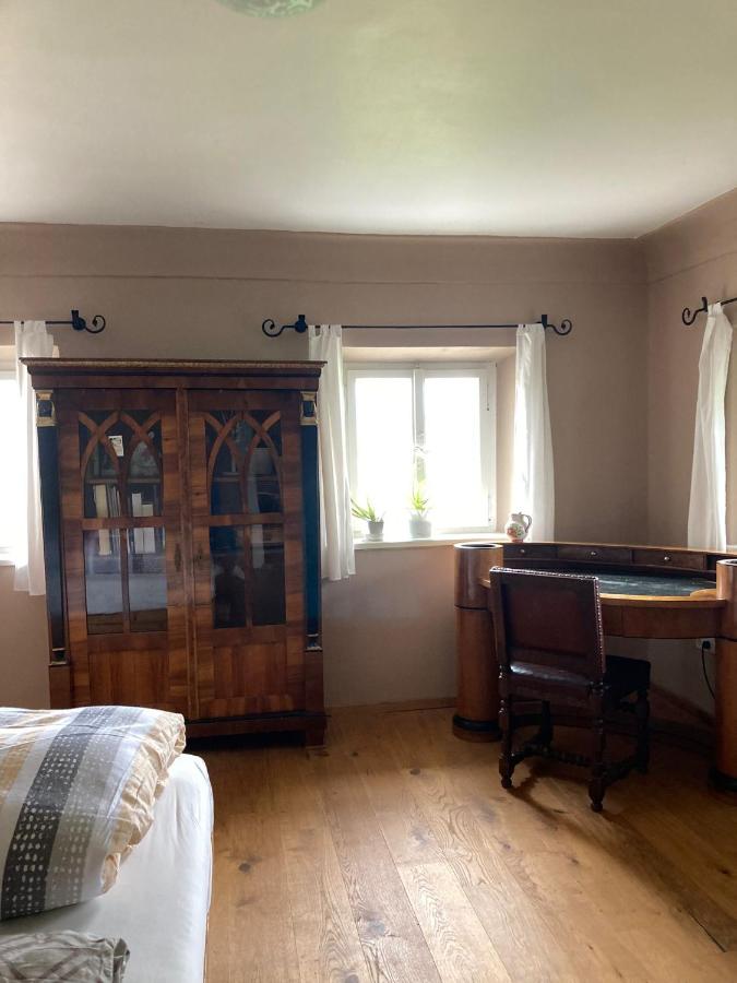 B&B Anif - (C) Zimmer in einem Bauernhaus - Bed and Breakfast Anif