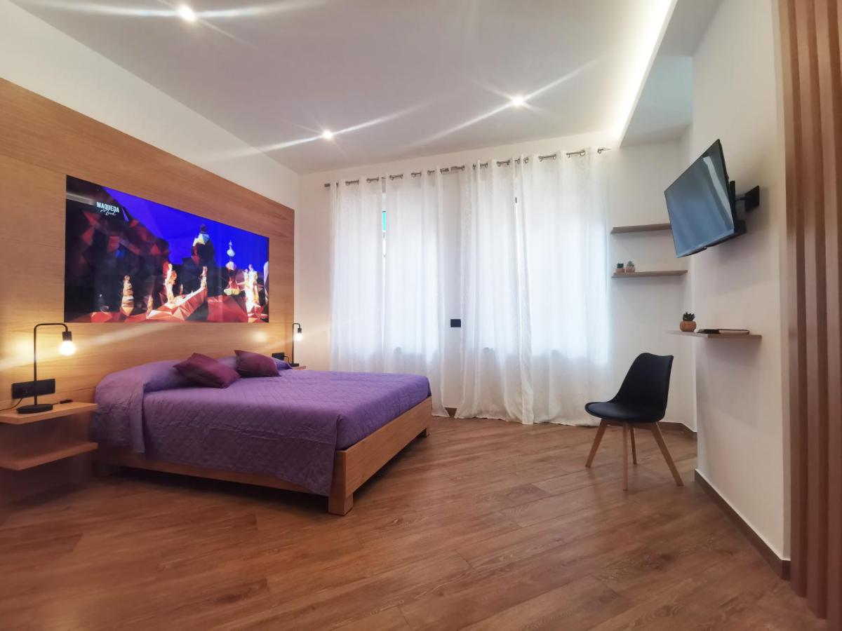 Deluxe Double Room with Bath