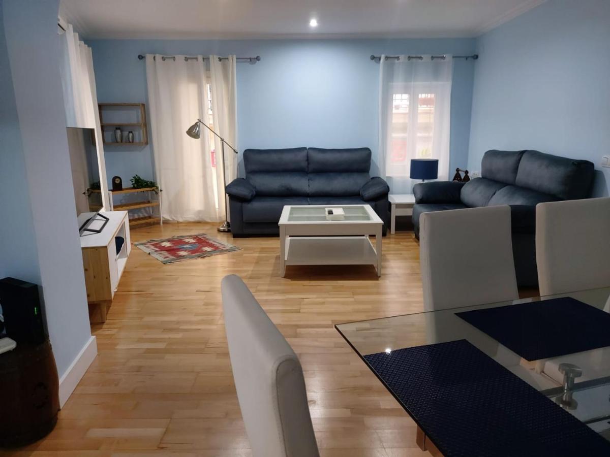 Cádiz San Pedro - B&B Cádiz