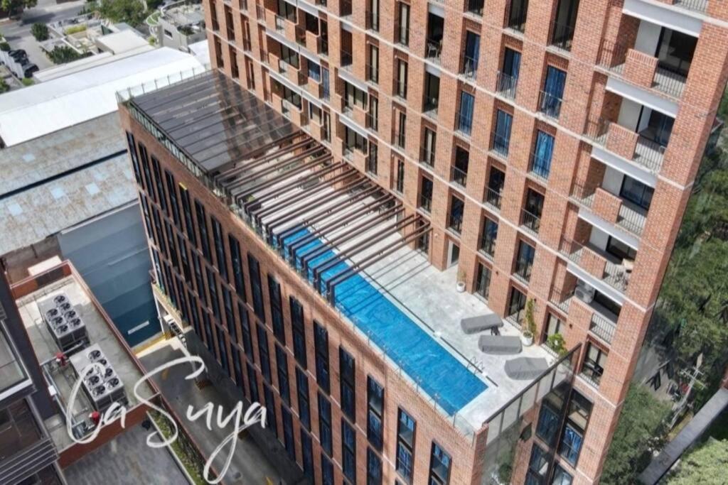 CaSuya Airali apartment with heated pool, gym in city center - Chambres d'hôtes Guatemala