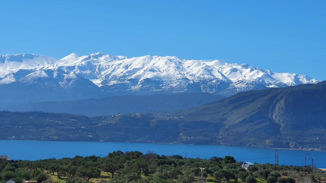 Blue Bay Apartment - Bed and Breakfast Chionato