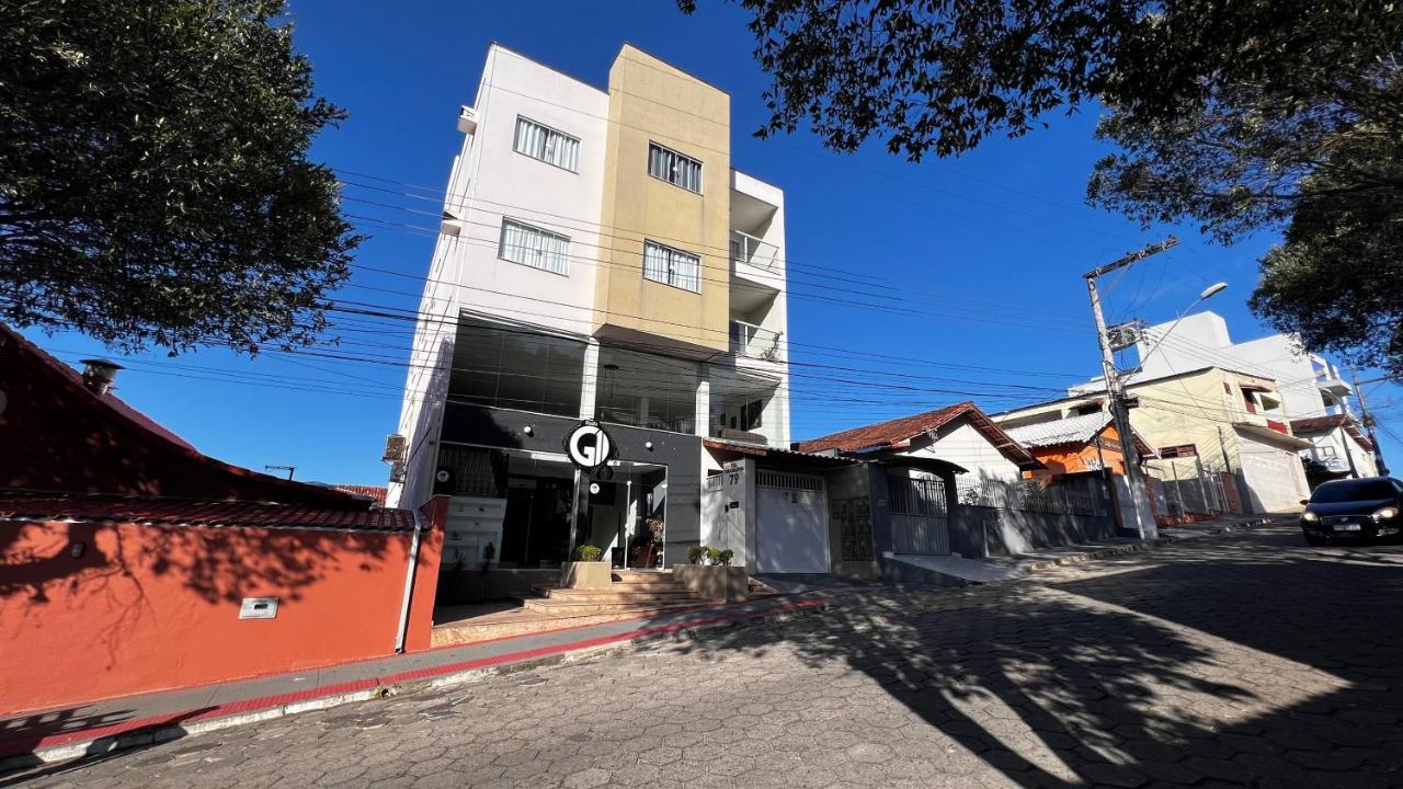 Hotel APART Zuccolotto 101 - Bed and Breakfast Aracruz