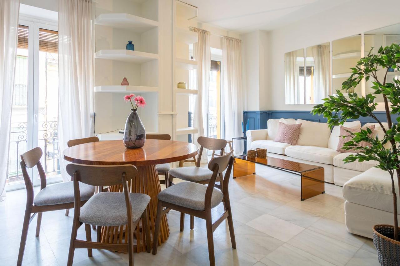 Terceros City Center Deluxe by Valcambre - B&B