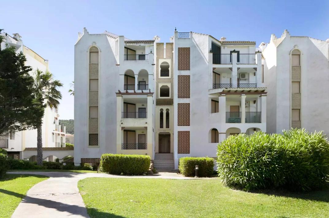 Semifrontal con vistas a pie de playawifi - Chambres d’hôtes