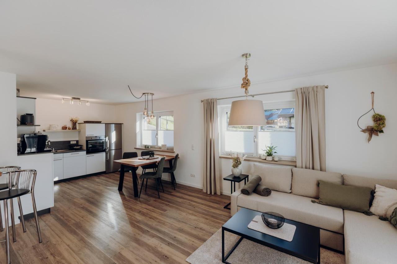 Allgäu-FeWo-Niso - B&B Waltenhofen