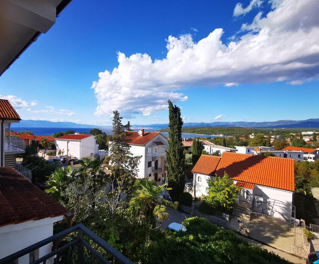 Apartment Dasek II, Njivice - Ferienwohnung Njivice, Krk