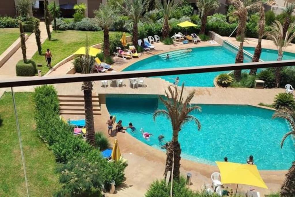 B&B Marrakech - Superbe & Cosy Appartement avec vue sur Piscine - Bed and Breakfast Marrakech