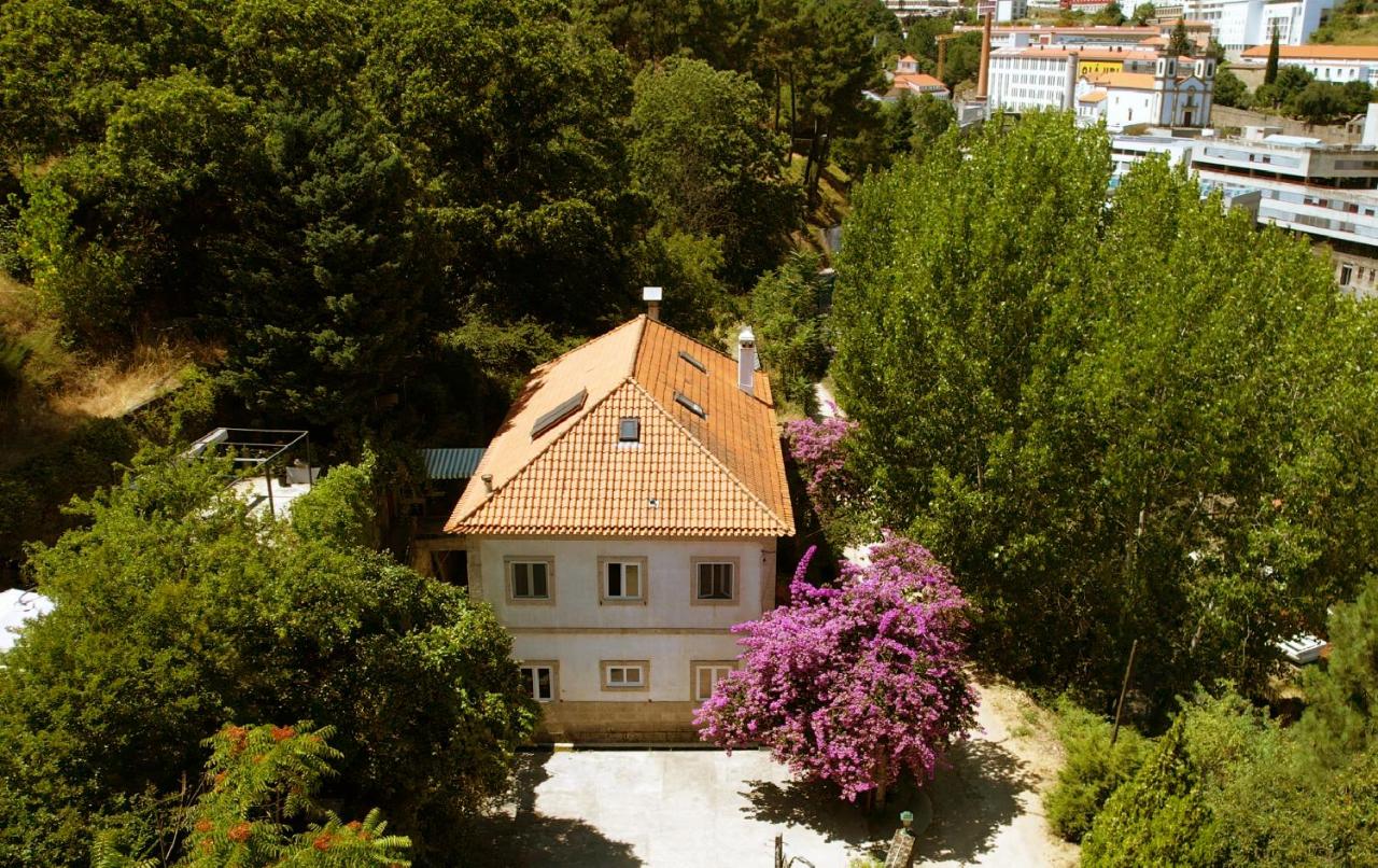 B&B Covilhã - Casa das Essências, Quinta de Santo António - Bed and Breakfast Covilhã