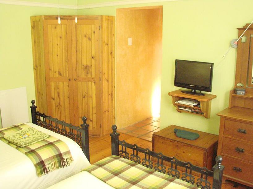 Large Twin Room
