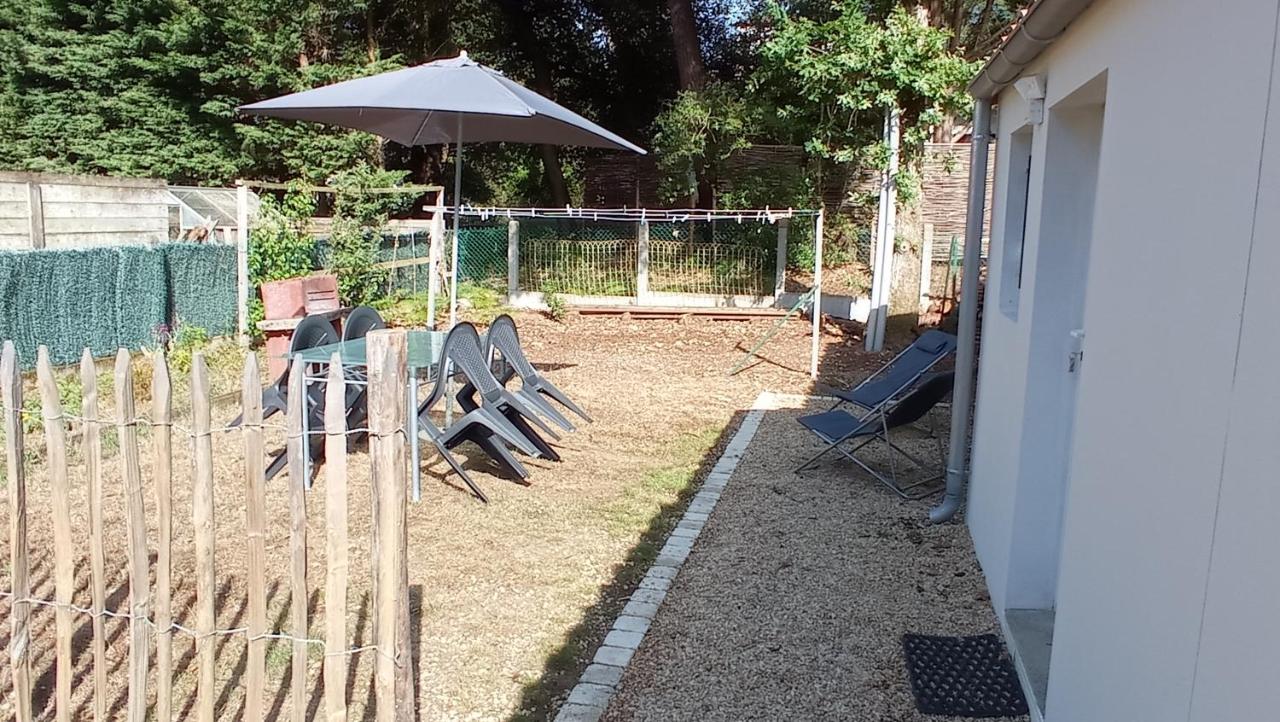 Maison avec jardinet dans un cadre verdoyant - B&B