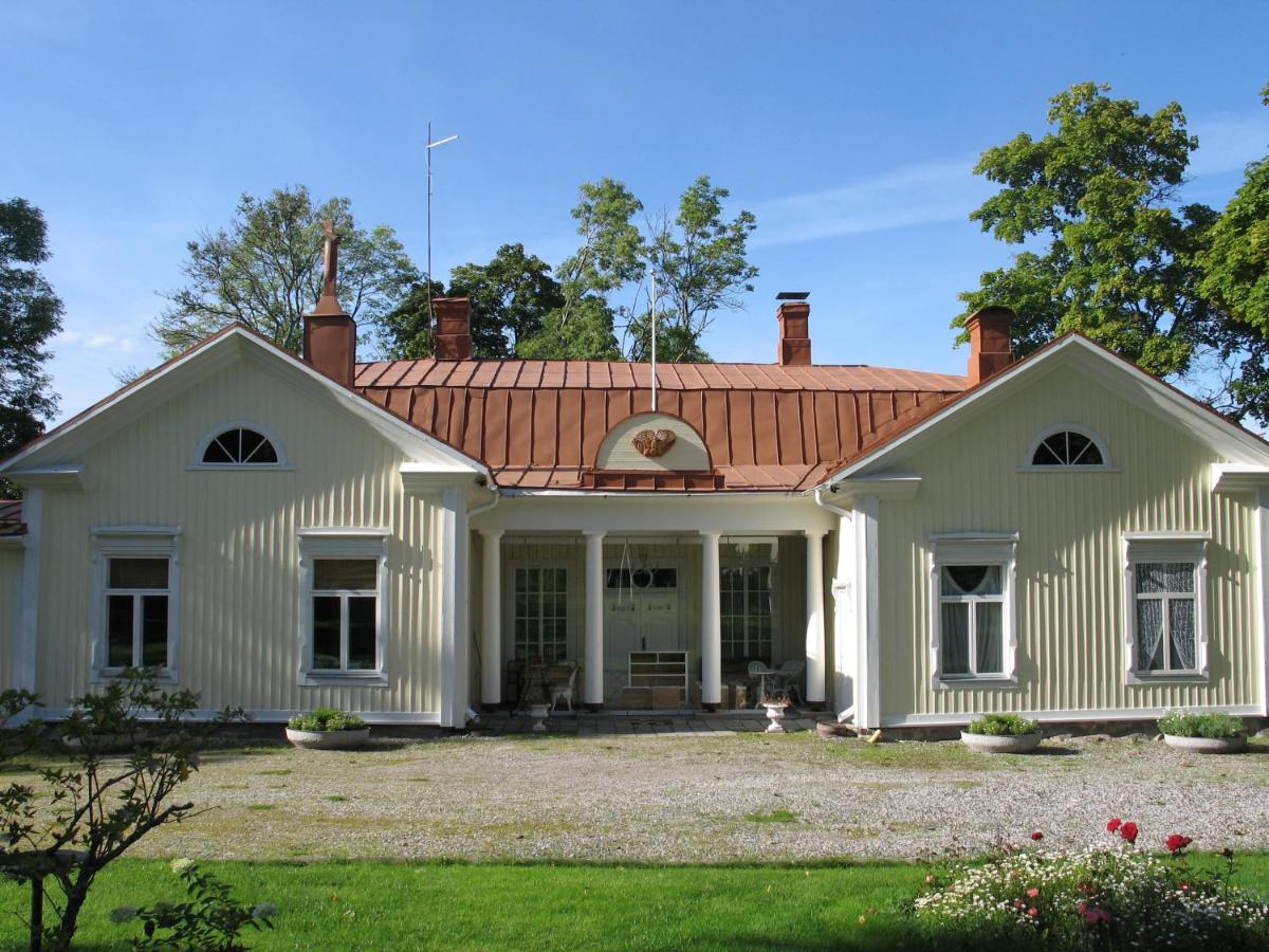 B&B Lohja - Vohloisten Kartano - Bed and Breakfast Lohja