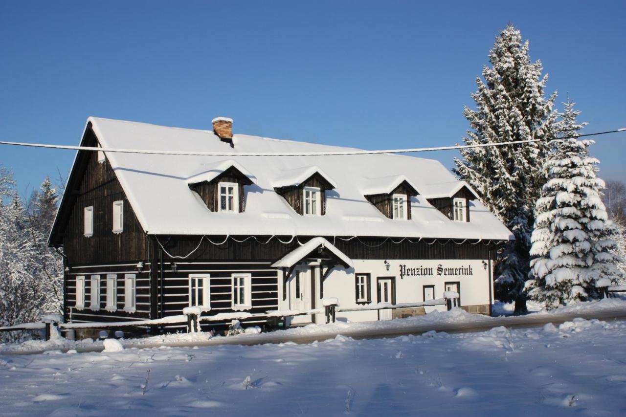 Penzion Semerink - Ferienwohnung Janov nad Nisou