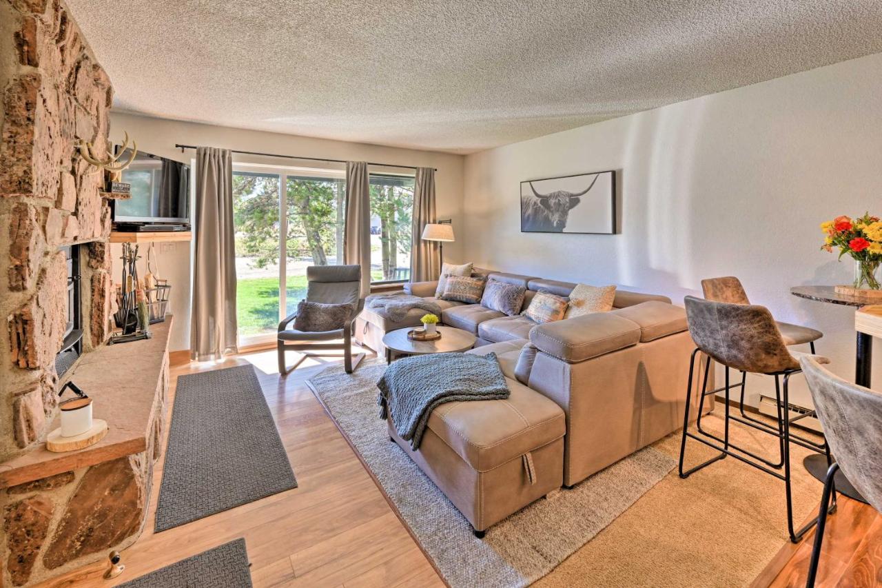 Cozy and Chic Mountain Condo with Community Perks - B&B Fraser