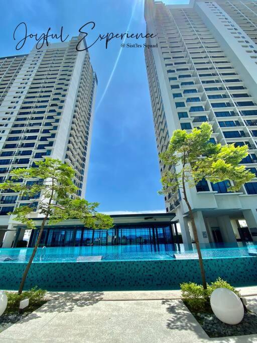 Breezy 2-10Pax 2R2B Trefoil Setia City Shah Alam SiS Homestay - B&B