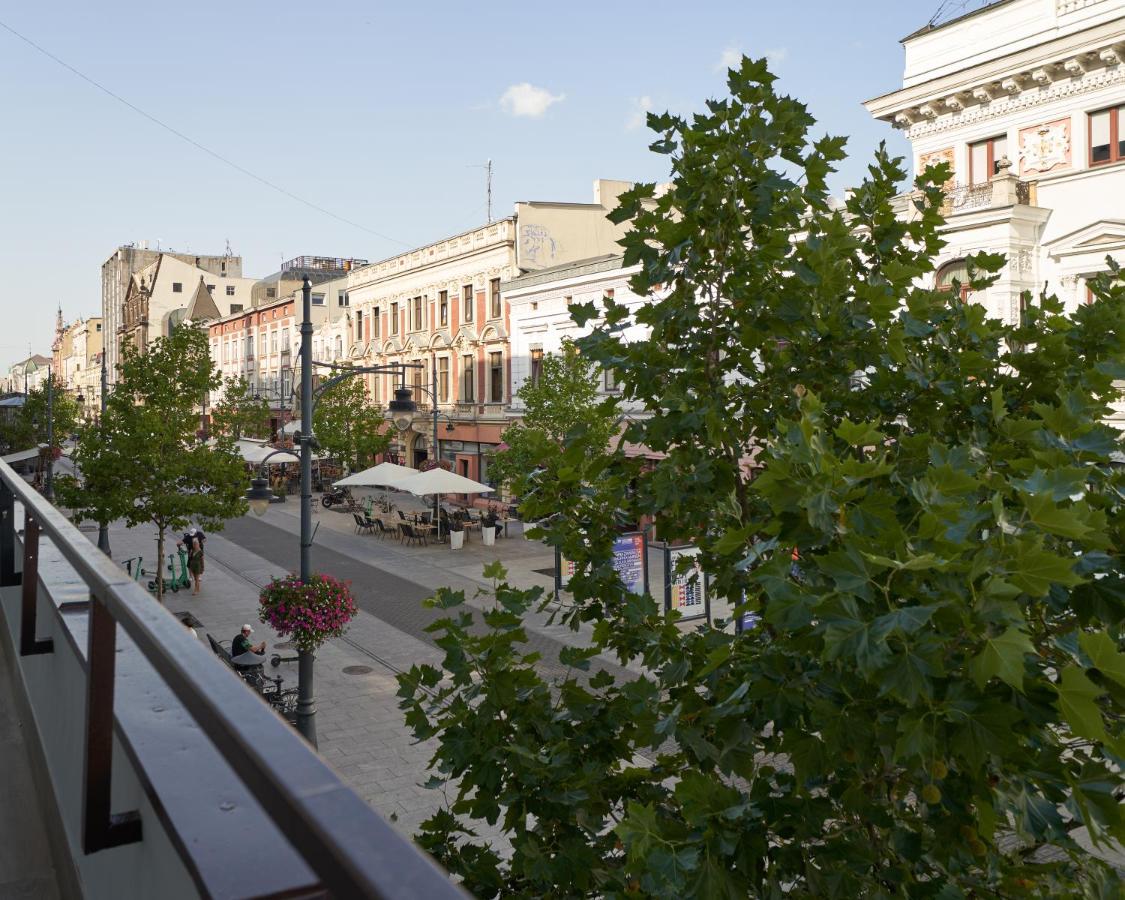 Pietryna Apartments Luxury - Sauna , Jacuzzi , Bezpośrednio przy ul Piotrkowskiej - B&B Lodz