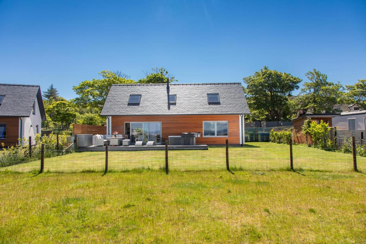 Litua Luxury self-catering with stunning sea views - Ferienwohnung