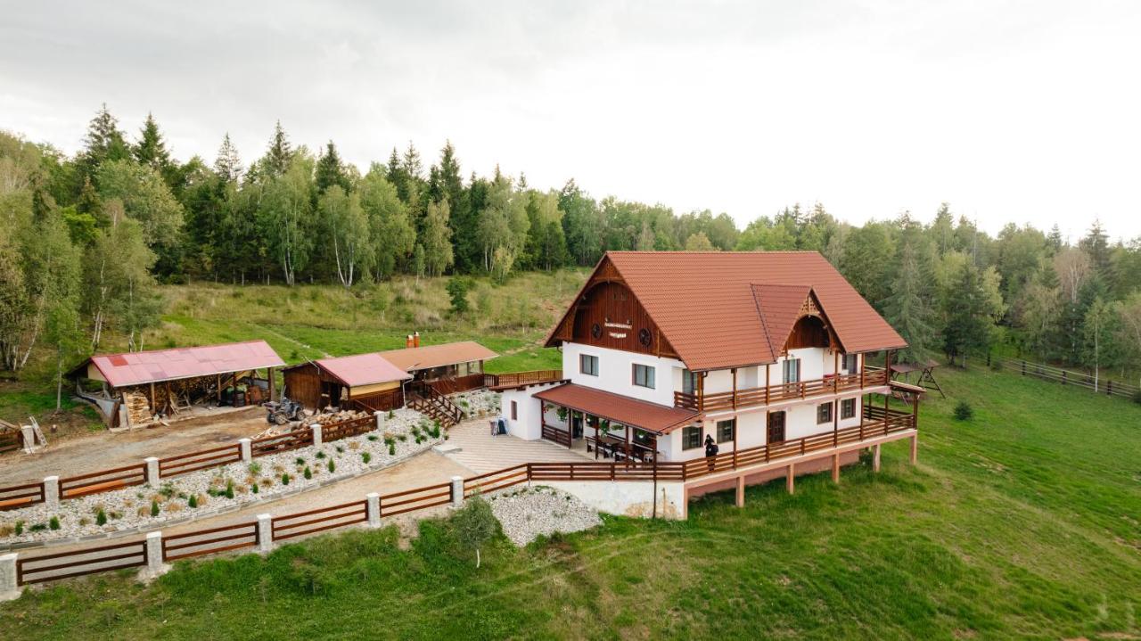 B&B Cluj-Napoca - Pensiunea Agroturistica Rares - Bed and Breakfast Cluj-Napoca