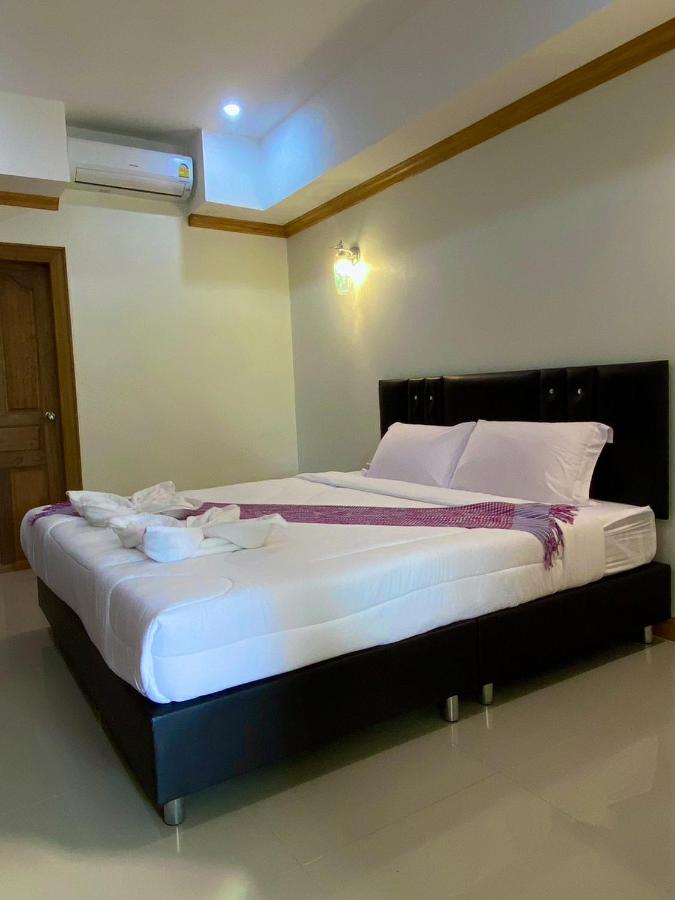 Standard Zimmer mit Kingsize-Bett