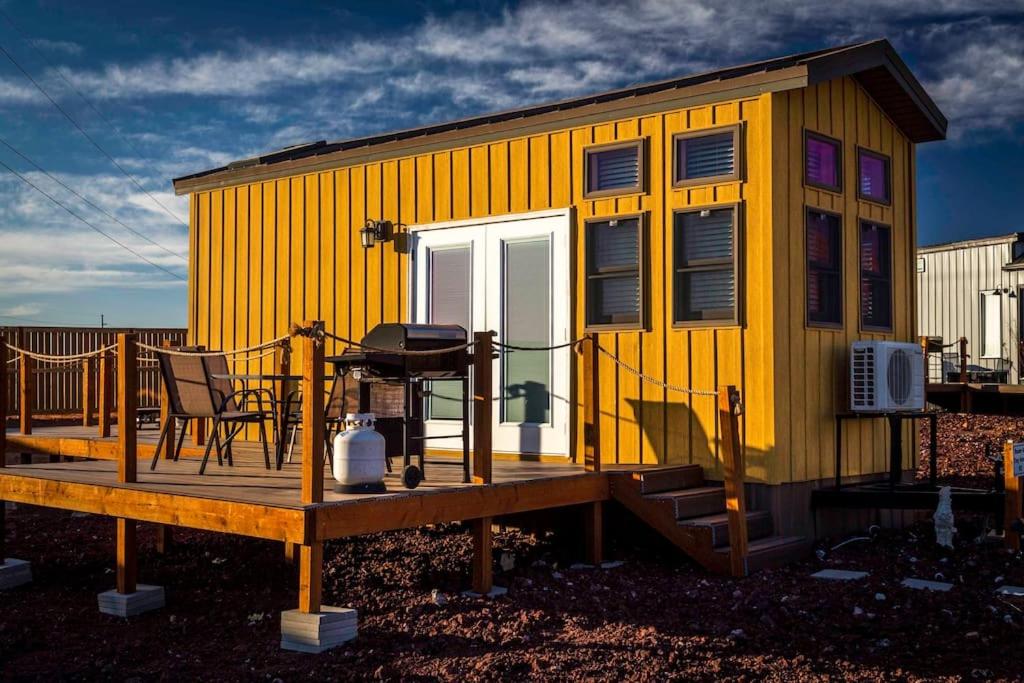 Desert Oasis Tiny Home - B&B