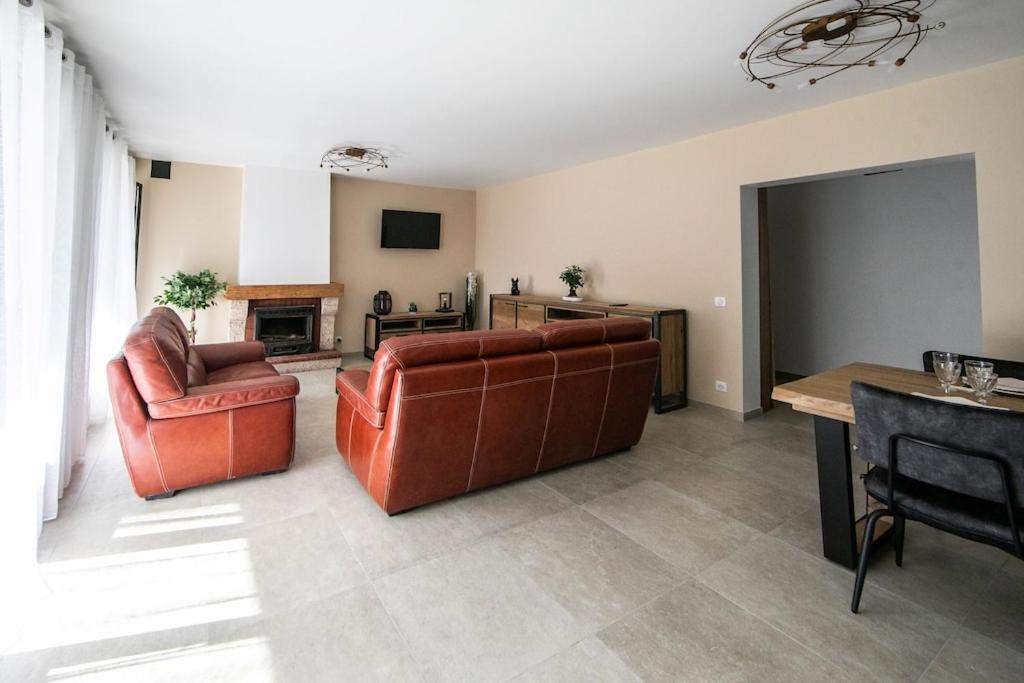 SARTENE t3 CALME ENSOLEILLÉ PARKING PRIVÉ - B&B Sartena