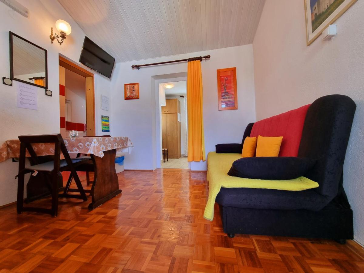 Apartment mit 1 Schlafzimmer