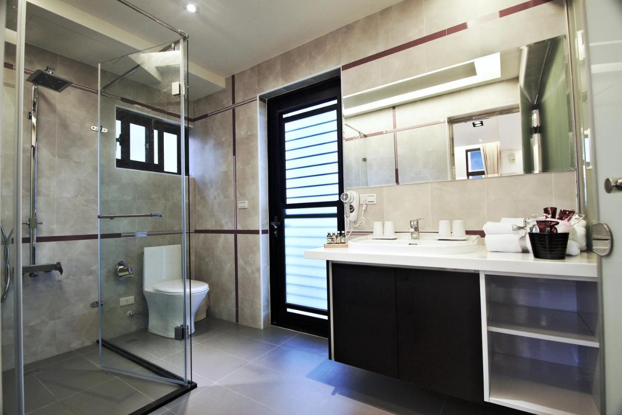 Habitación con 2 camas grandes