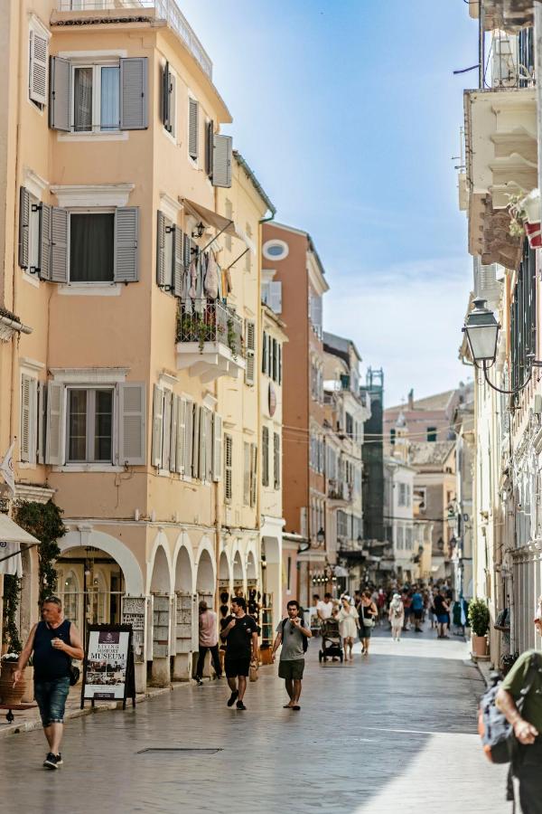 Pentanemi Loft, Corfu Old Town - B&B Karyofyto
