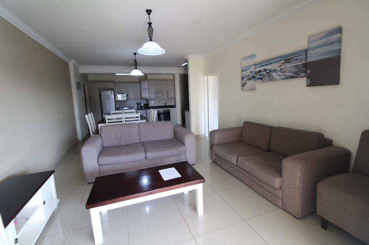 Saints View Resort Unit 5 - B&B Uvongo Beach