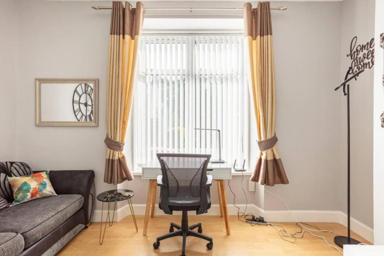 B&B Aberdeen - The Summit Apartment Holburn - Lovely 1 bedroom - Bed and Breakfast Aberdeen