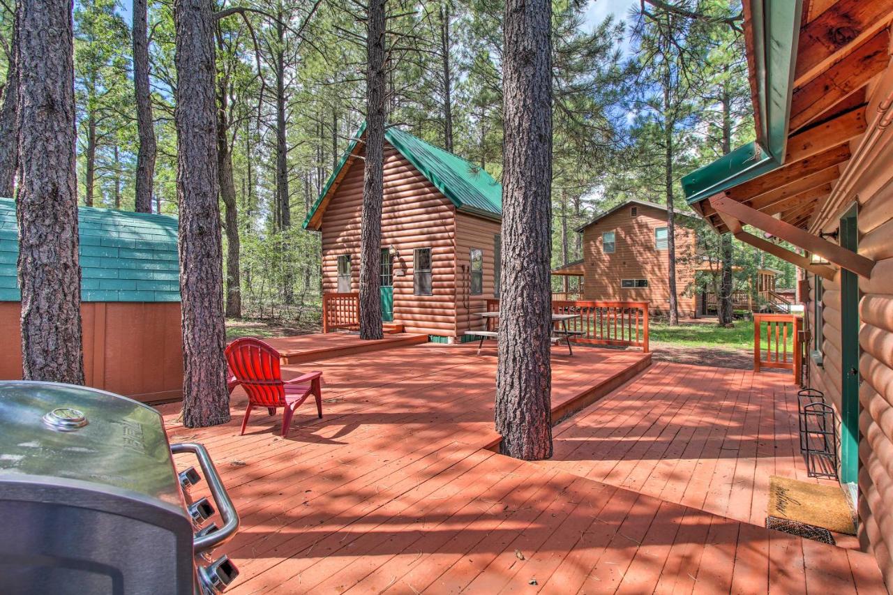 B&B Pinetop-Lakeside - Woodsy Pinetop Cabin and Deck and Separate Casita - Bed and Breakfast Pinetop-Lakeside