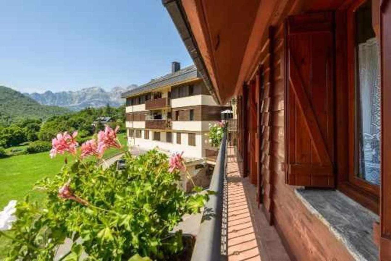 edificio CAPERAN 1 - B&B Panticosa