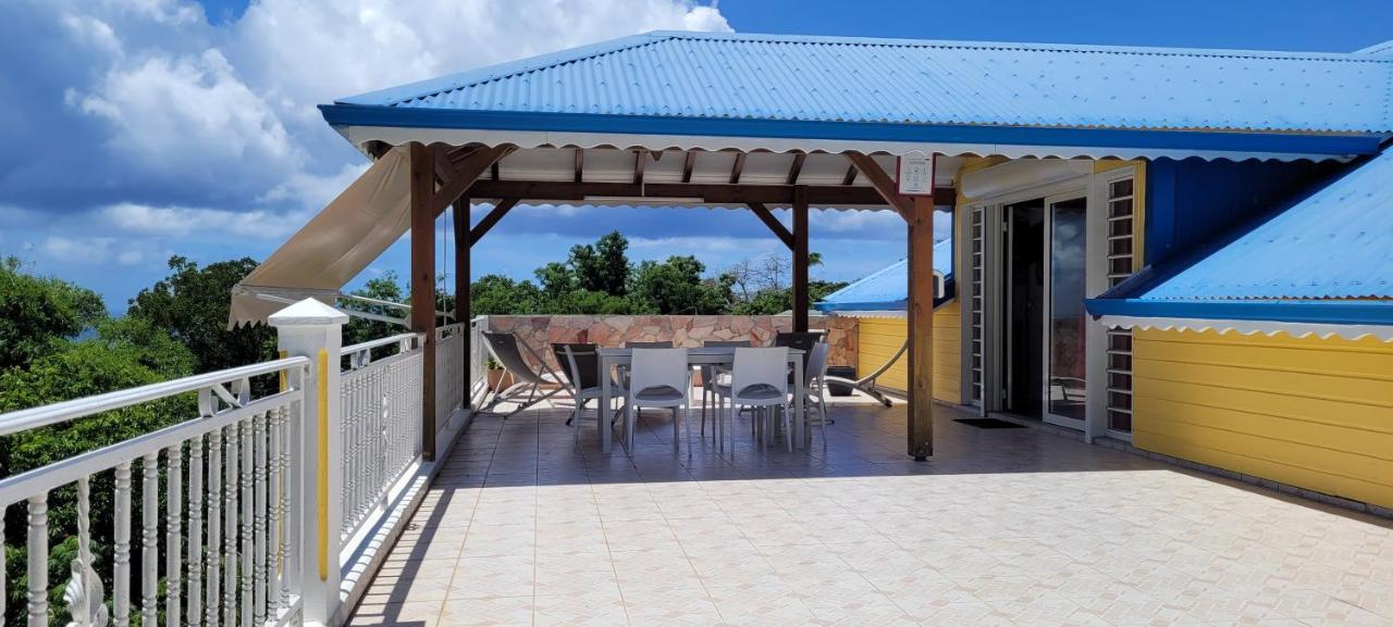 Haut De Villa Corossolier - Ferienwohnung