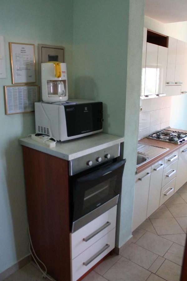 Apartamento de 2 dormitorios con balcón y vistas al mar