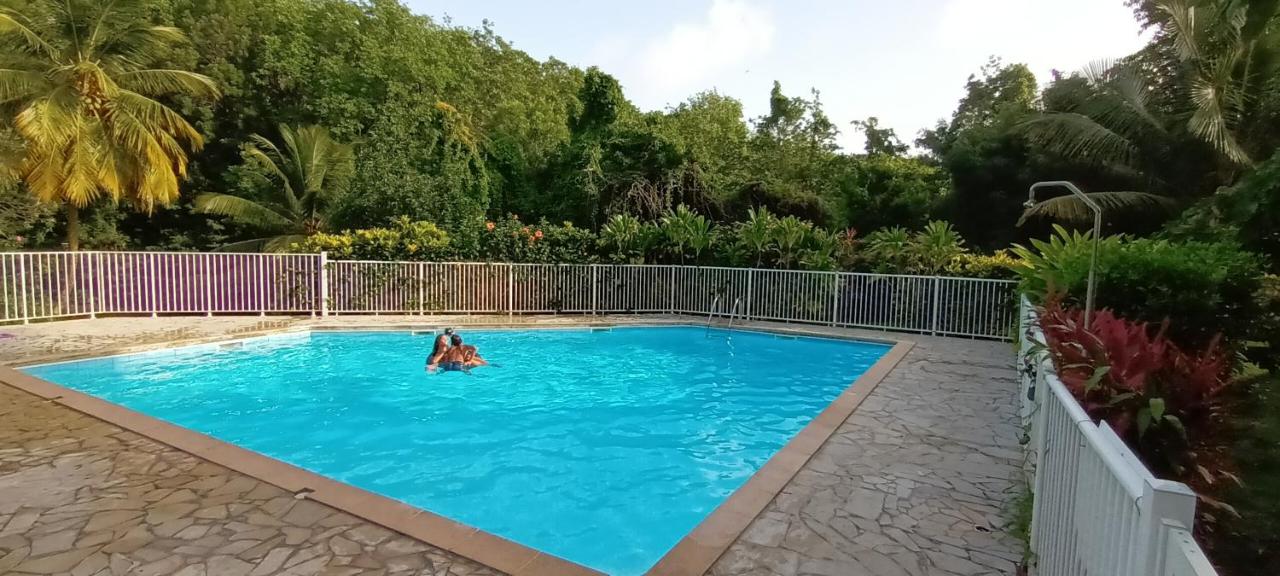 Superbe appartement vue sur mer - B&B Sainte-Anne