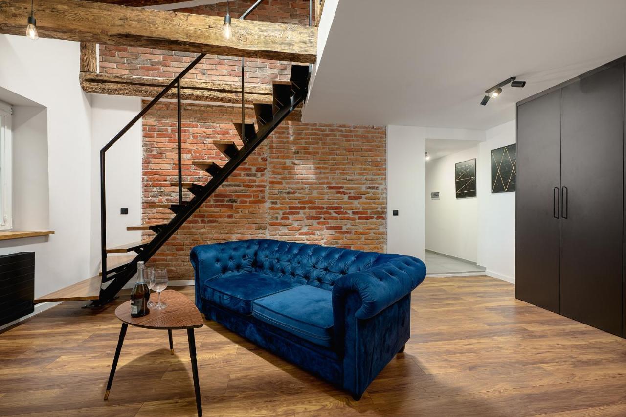 Apartamenty Piotrkowska 37 Loft w Centrum Łodzi Klimatyzacja - B&B