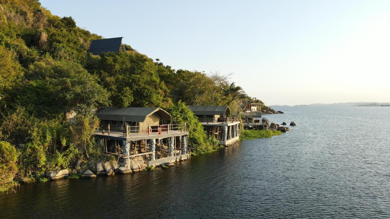 Wag Hill Lodge & Spa - Bed and Breakfast Mwanza