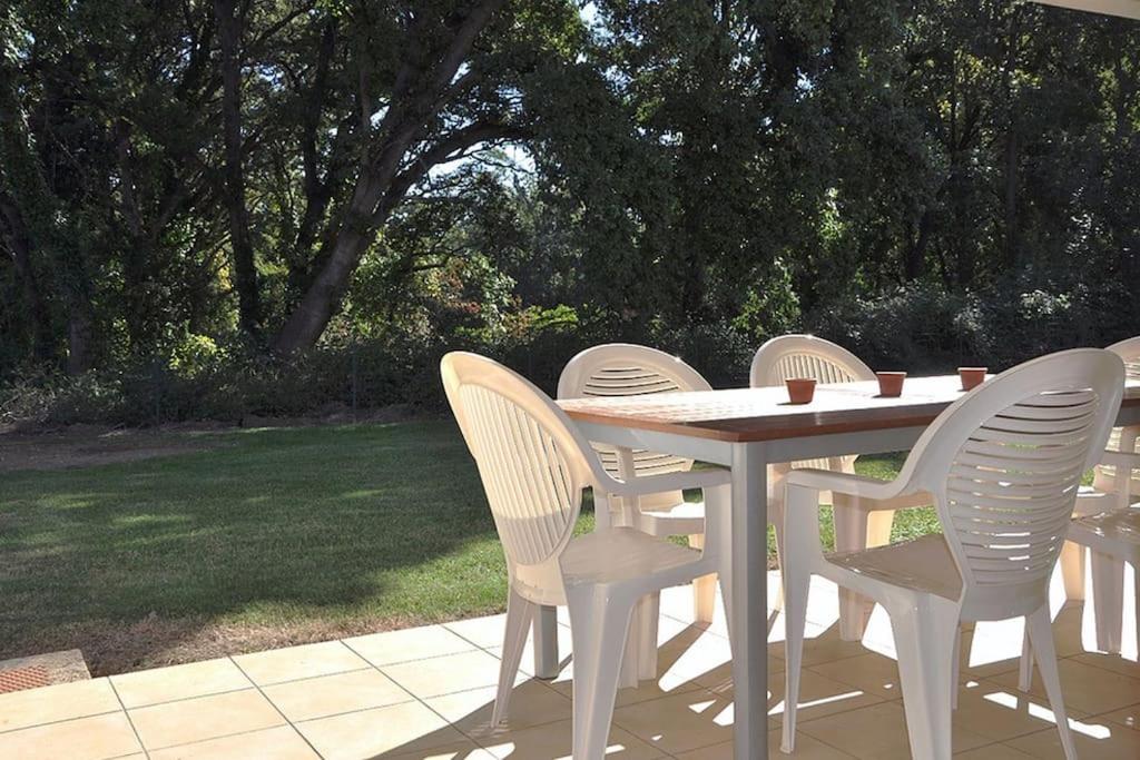Appartement charmant en Corse avec terrasse au calme - Chambres d’hôtes